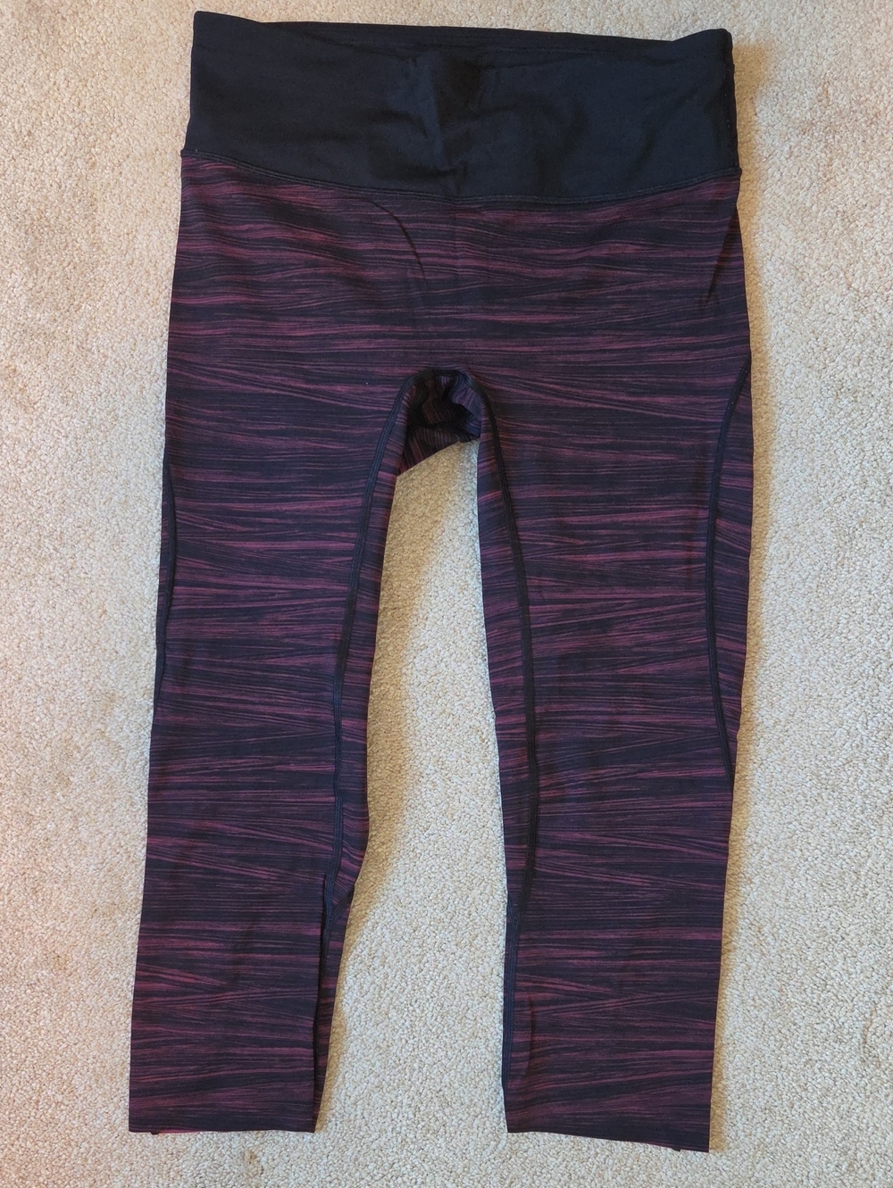 Lululemon Run The Day Crop 17"  Size 10